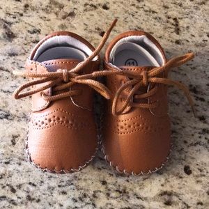 🧨SALE🧨 💙 Tan Oxfords 💙